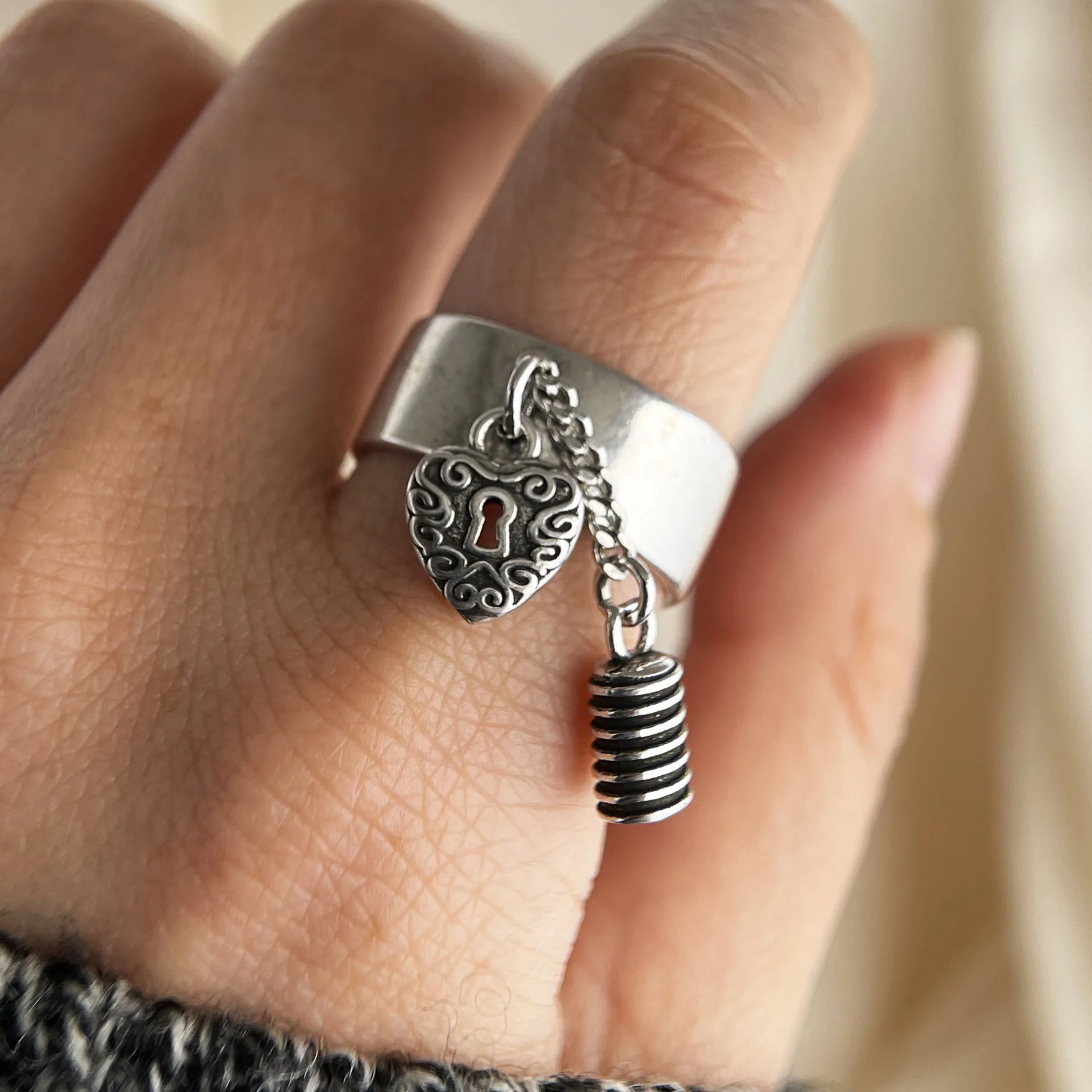 

Кольца из стерлингового серебра 925 пробы для женщин и пар, минималистичные, ручной работы, простые, с подвеской в виде сердца, изысканные ювелирные изделия, подарок, гипоаллергенные