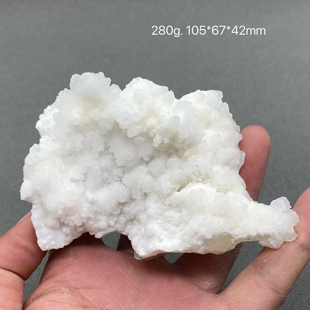 Natural hydrozincite Mineral specimen stone Crystal flower mineral crystal specimen stones and crystals （fluorescence effect）