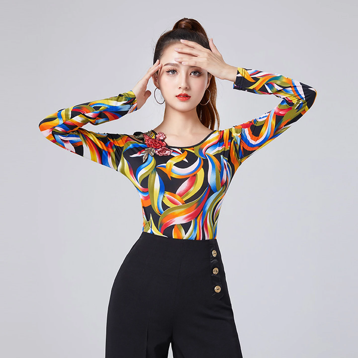 

Modern Dance Tops New Latin Dance Tops For Women Adult National Standard Dance Clothing Practice Performance long-sleeved autumn