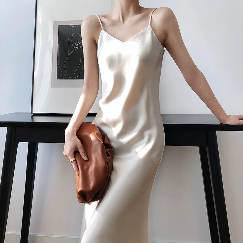 Ladies Satin Milk Party Dress Women Clothing Sleeveless Backless Elegant Bodycon Dresses A-line Green Boho Dress Sexy Clubwear