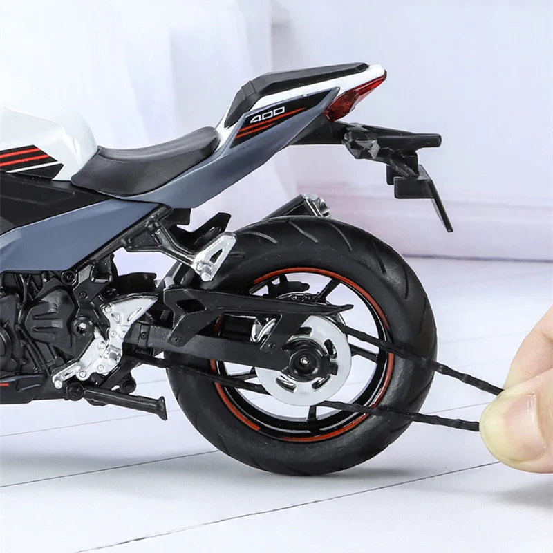 1/12 Kawasakis Ninja 400 Alloy Racing Cross-country Motorcycle Model Metal Street Motorcycle Model Sound and Light Kids Toy Gift