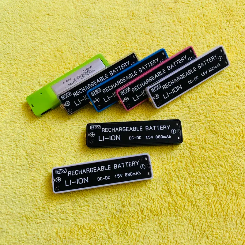 1 unidad para uso en walkman de Sony/CD/MD, modelo transparente, funciona con batería de goma de mascar, fuente de alimentación para walkman