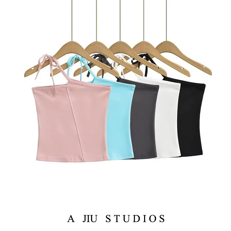 Top Cropped F Estilo Americano com Alças, Design Emaecedor, Cseta Curta com Barriga à Mostra