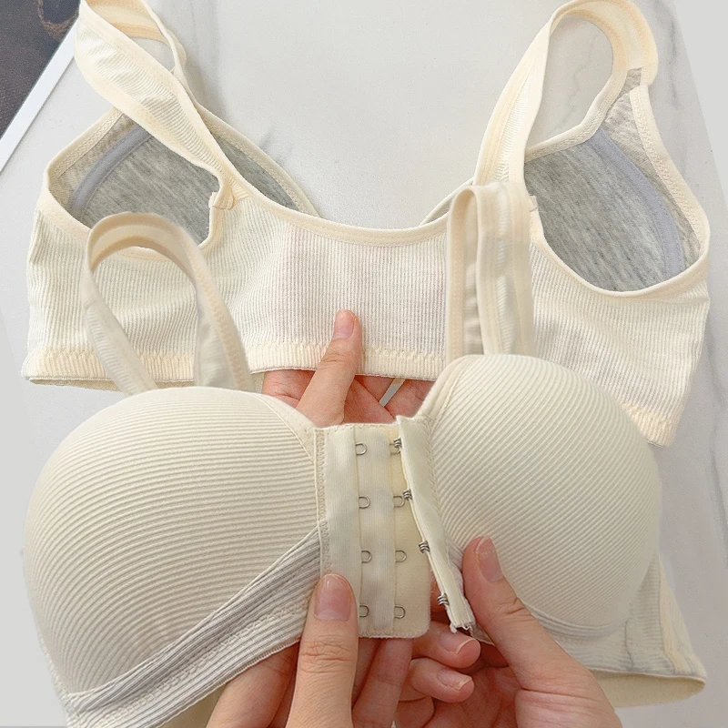 حمالة صدر نسائية خالية من الأسلاك، إغلاق أمامي بلون سادة، تغطية كاملة، أكواب ثابتة أكثر غورًا للأفراد في منتصف العمر وكبار السن #1