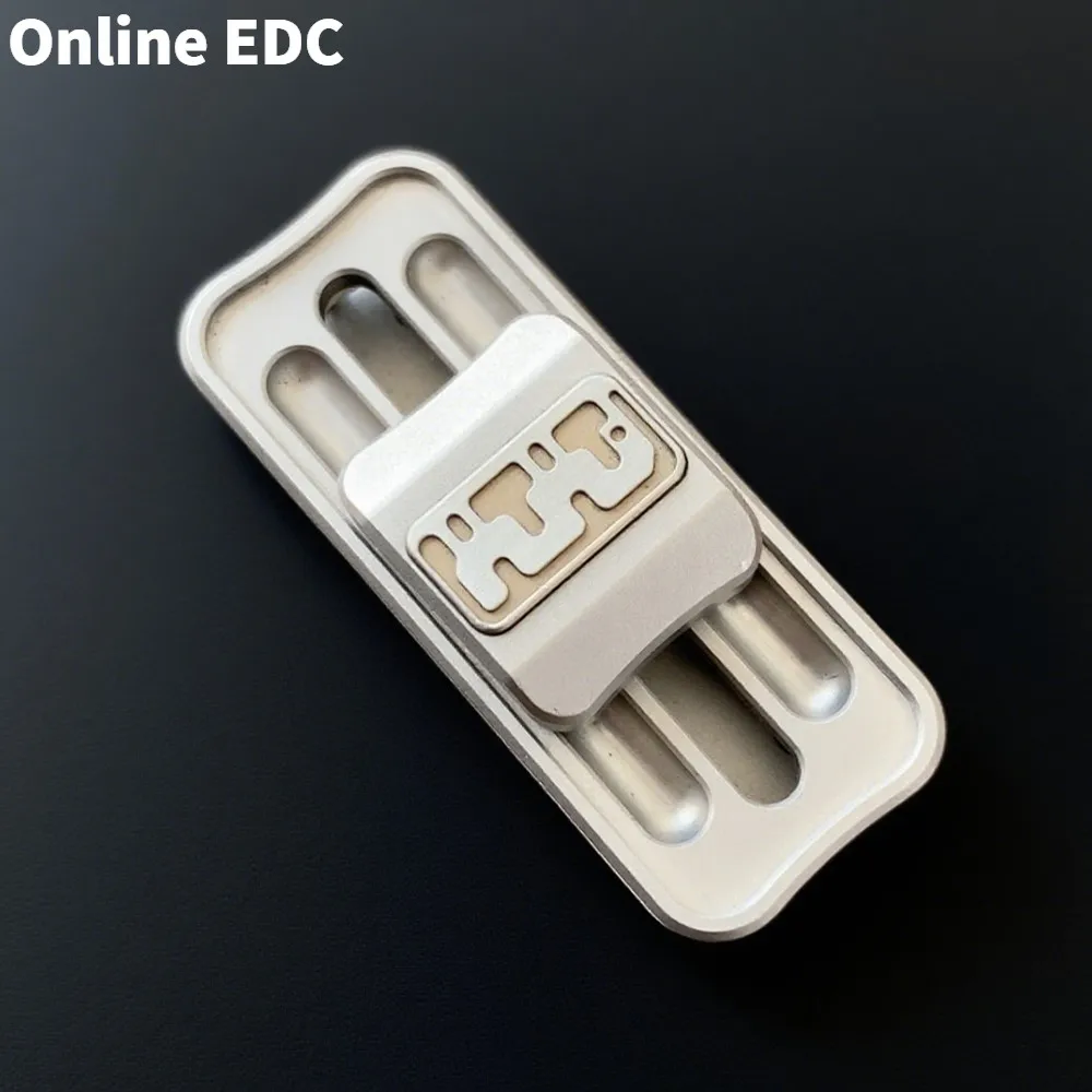使用 EDC おもちゃ脳 EDC ヘビプッシュボタンフィジェットスライダーチタンストレスリリーフおもちゃ大人のためのポータブルオフィス