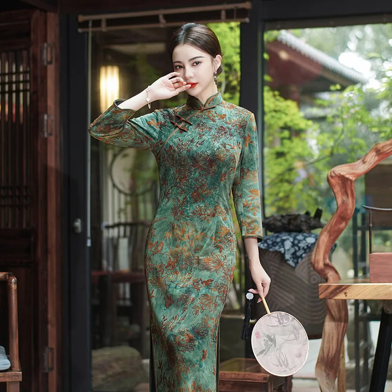 5 Kleuren Vrouwen Plus Size Flocking Cheongsam Verbeterde Winterjurk Chinese Traditionele Avondjurken Tonen Lang Qipao Kostuum