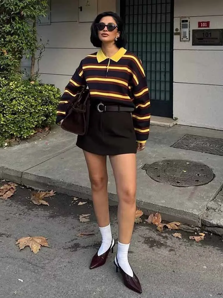 النمط الأوروبي والأمريكي الشتاء الملابس النسائية الجديدة زر أسفل سترة طويلة الأكمام قميص بولو مخطط طوق تريكو