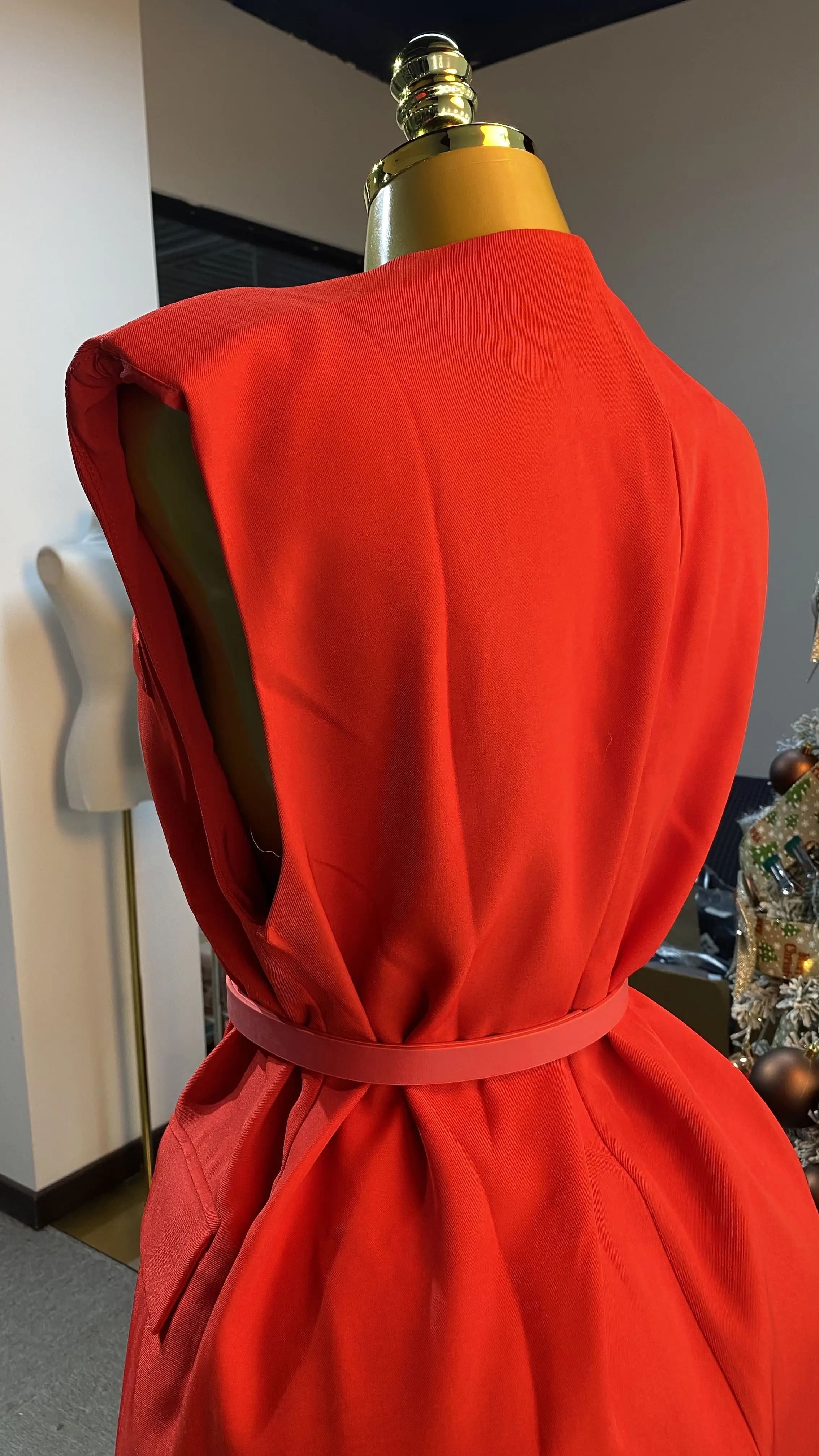 2026年夏新作Aラインポリエステルスーツドレス、無地、フォ - Women Formal Wear With Tie のレビューと価格