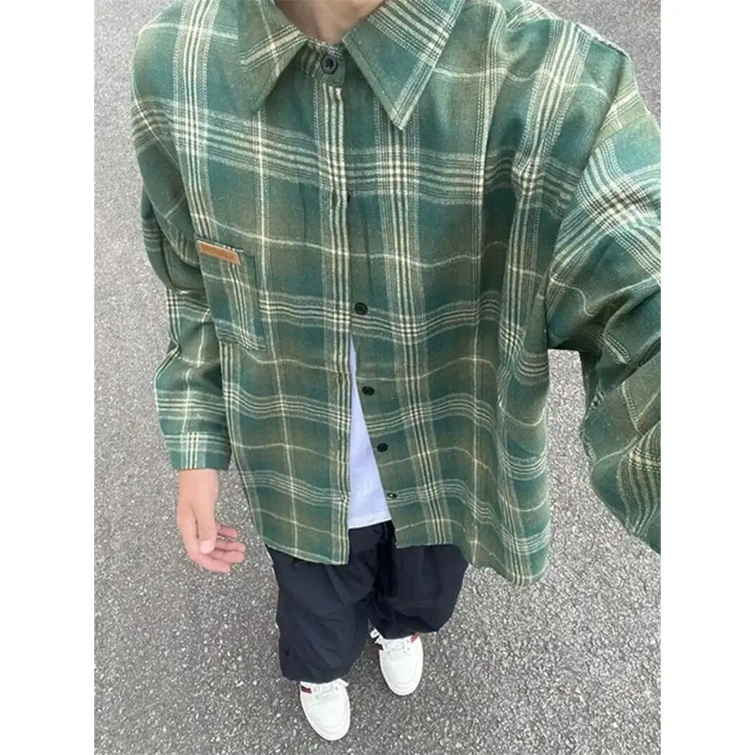 

American Retro Brued Plaid Long Sve irt Men's High-End Feeling Cool Haome Couple Sle Outerwear Hip Hop