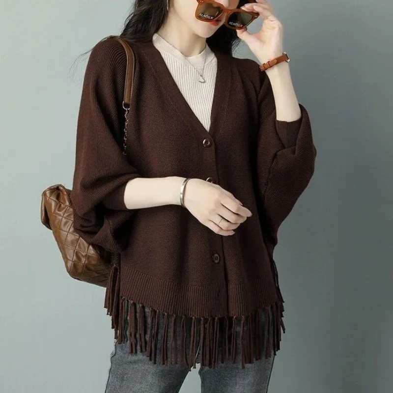 Spring and Autumn Women's Cardigan V-neck Bat Sleeve Solid Button Panel Tassel Loose Office Lady Fashion Casual Knit Tops