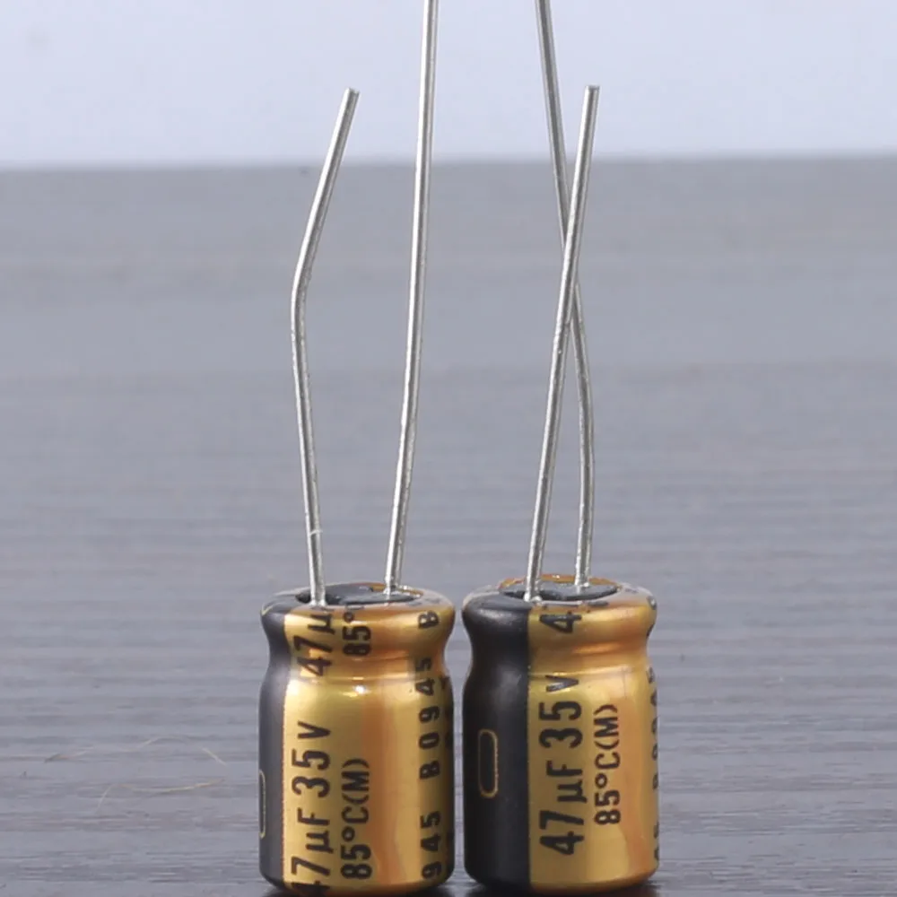 JAPAN 15PCS Nichicon MUSE FG Fine Gold 47Uf  35V 47mfd Audio Capacitor