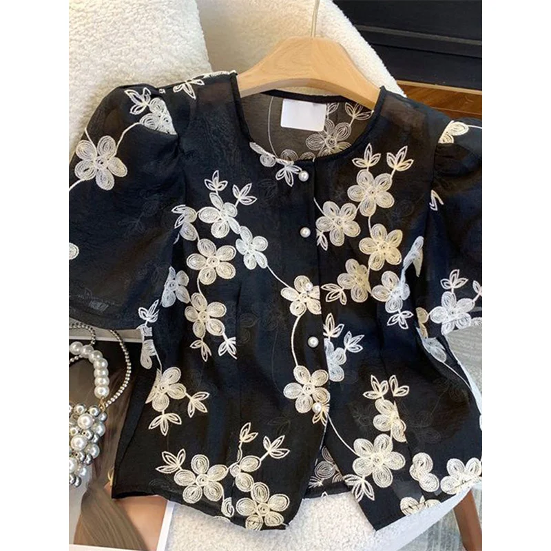 

Ele ort Sve Embroidered Lace Floral Pattern Summer New Chinese Sle irt Faionable Top Classy Blouse