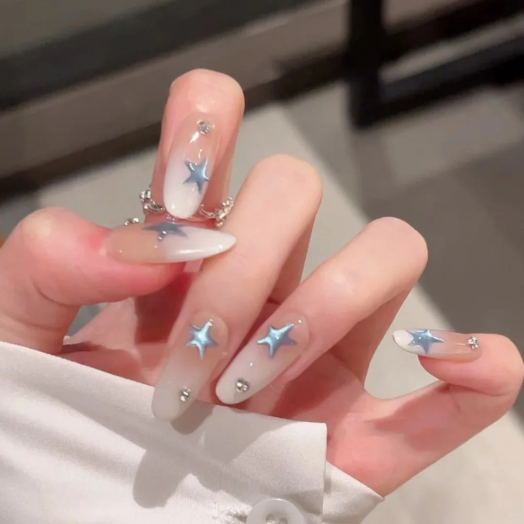 10pcsLight Luxury Handmade Oval Press On Nails White Gradient Blue Star Rhinestone Decor Fake Nails Wearable Nails Art Tips Girl