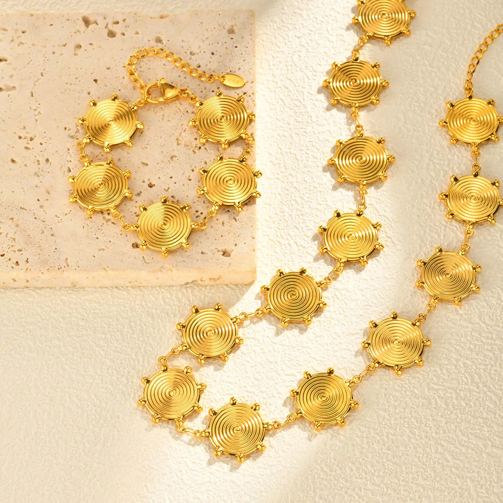 18K Gold Plated Large Circular Thread Pendant Necklace for Women, Personality Design Stainless Steel Waterproof Neck Jewelry Set
