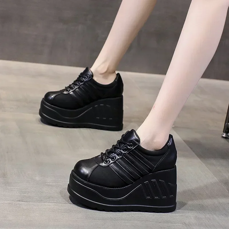 Herbst frauen Chunky Turnschuhe Neue Spitze Up Erhöhen Höhe Plattform Schuhe für Frauen Punk Gothic frauen Keile Casual schuhe