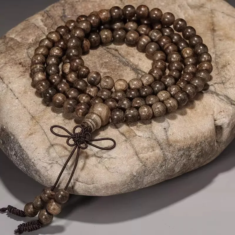 

108 Beads Natural Old Material Agarwood Bracelet for Men and Women Buddhist Prayer Mala Lucky Fragrant Wood Rosary Gifts