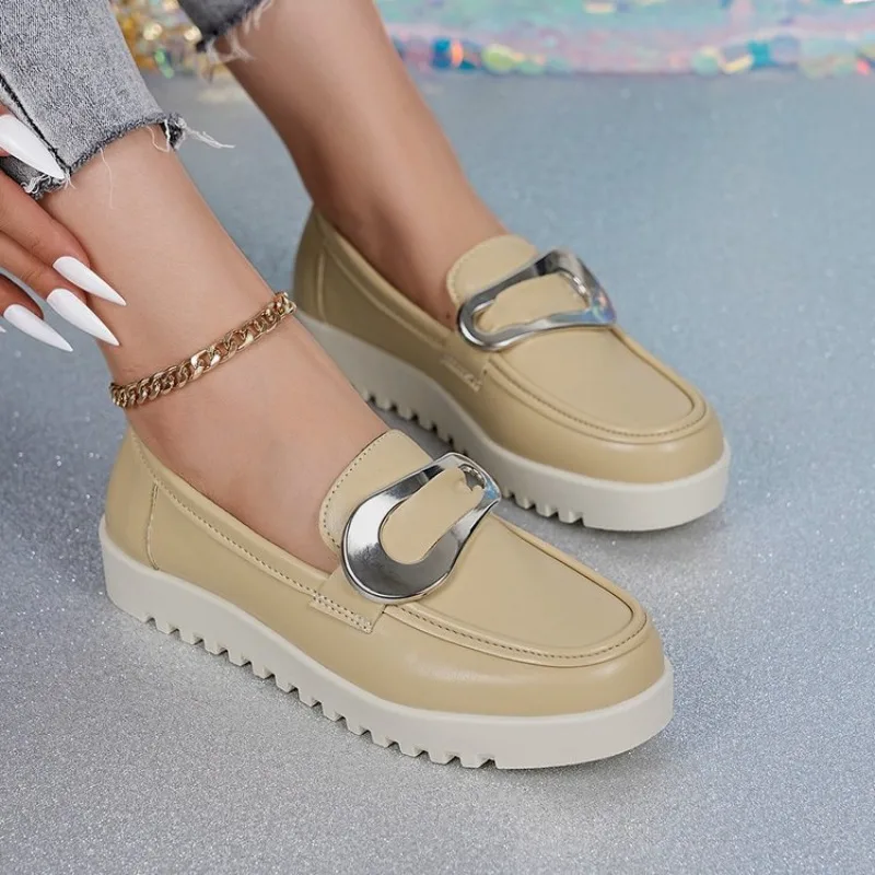 Women Sneakers Comfortable Luxury Women Shoes Trend Large Size Flat Sneakers Casual Metal Chain Loafers Thick Heel Slip-On Shoes