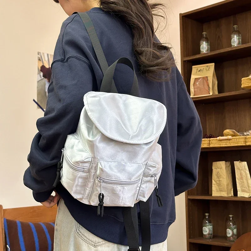 Versatile Commuting Fashion Backpacks Nylon Solid Color Ladies Bags 2024 High Quality New Style Hasp Sewing Zipper Backpacks