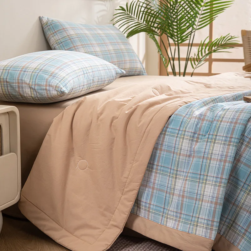 

Customizable 2025 spring and summer cotton yarn-dyed unprinted air-washed soybean four-piece quilt core air conditioner quilt