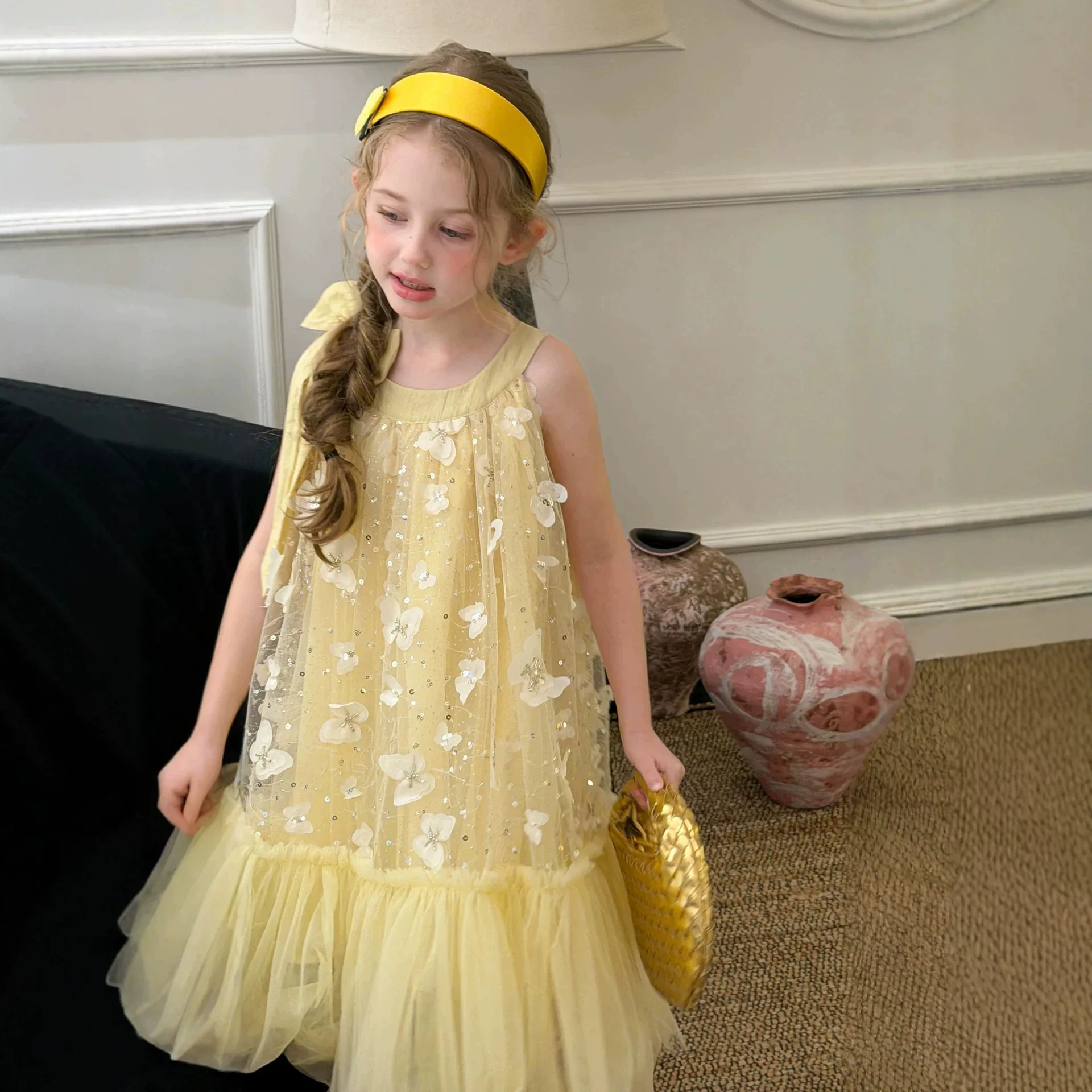 2026 Summer New Butterfly Super Fairy Little Girl Princess Skirt Mesh Sleeveless Bead Bow Strap Dress