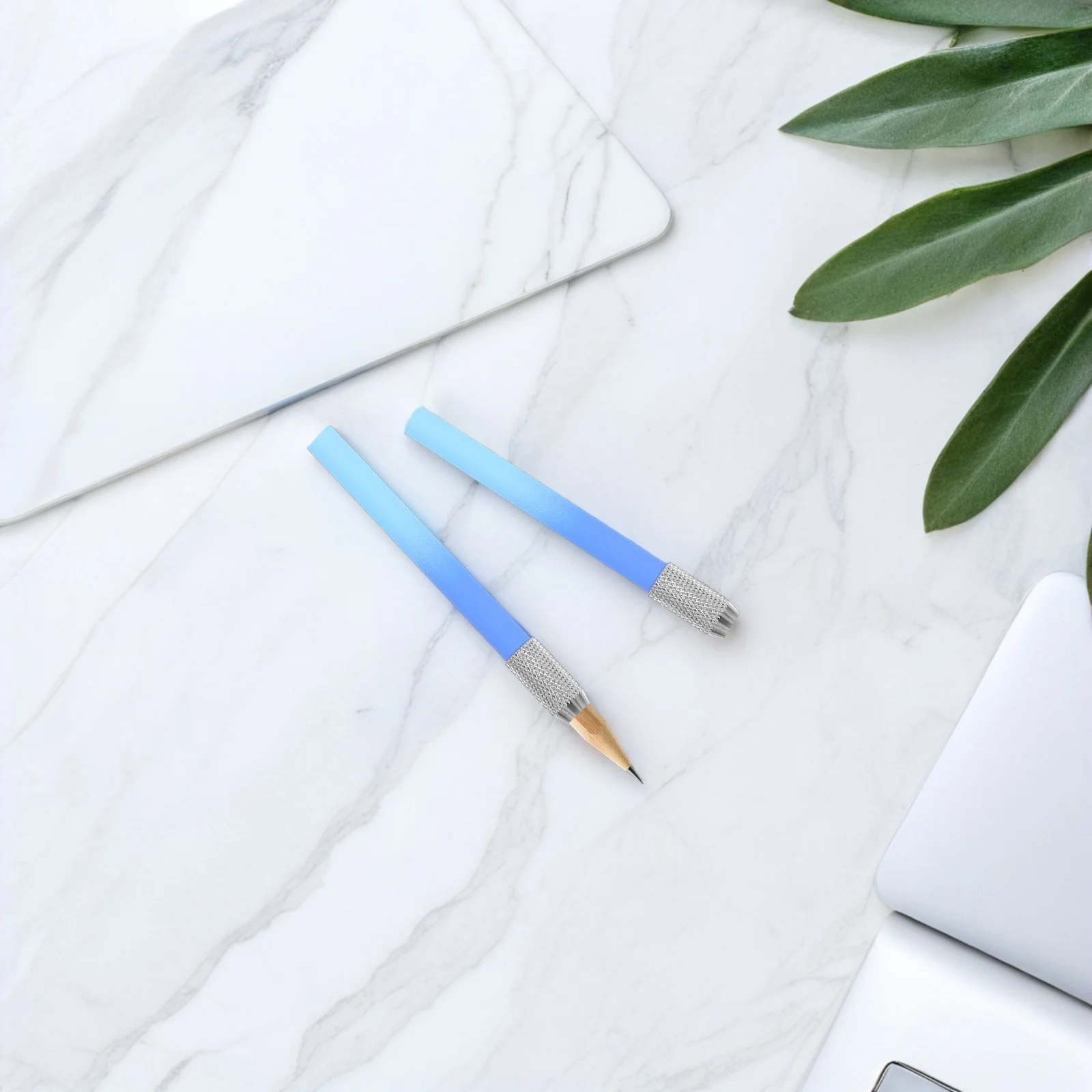 

4Pcs Easy Installation Pencil Extender Metal Pencil Lengthener Tool for Colored Pencils Art Sketch Drawing Stationery Accessory