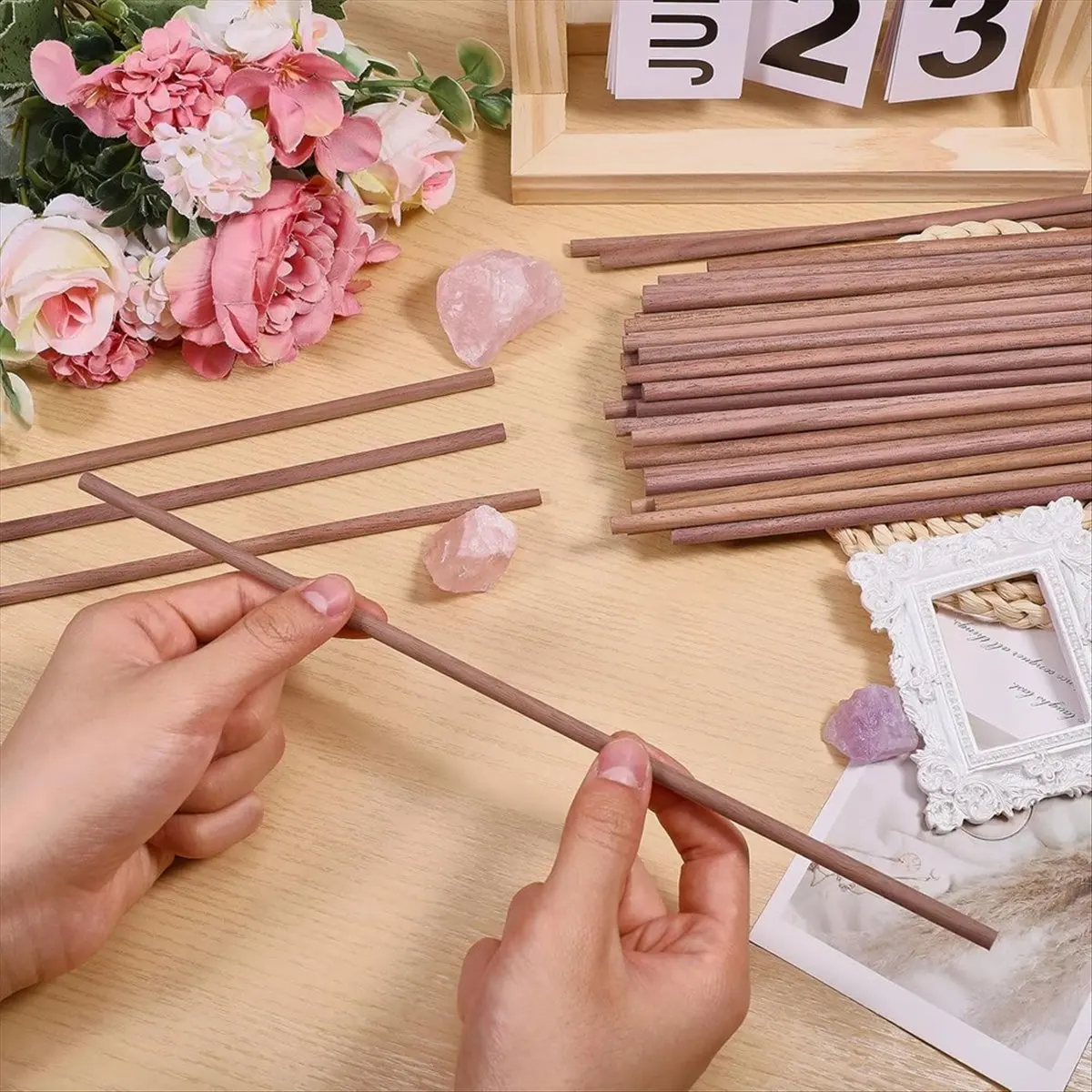A63K& 36Pcs Wood Dowel Rods Unfinished Round Sticks for Carving Woodworking Building Model Macrame Crafts