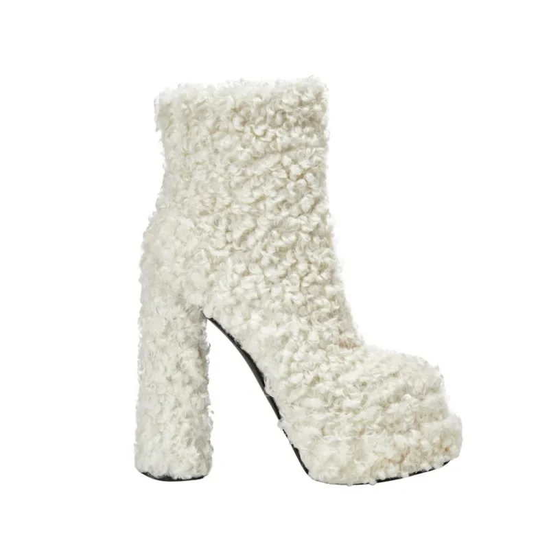 Botas curtas de salto grosso para mulheres, plataforma impermeável, imitação de ovelha, cabelo cacheado, monocromático, casamento, festa, tamanho 35-46, 15cm