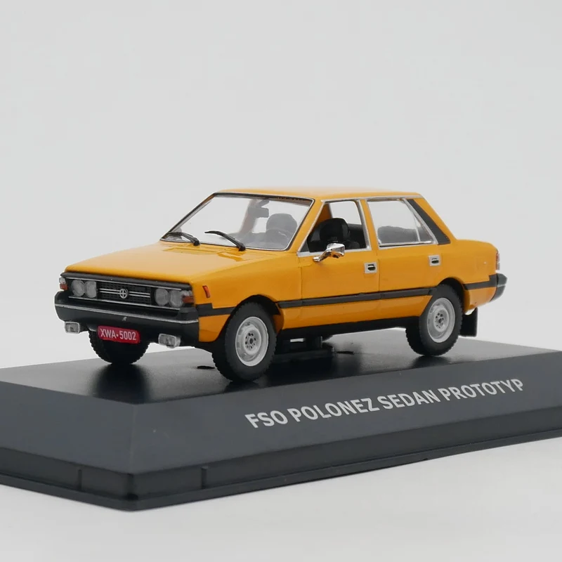 Ixo 1:43 FSO POLONEZ Sedan Prototyp Diecas Car Model Metal Toy Vehicle Alloy Collection Gifts