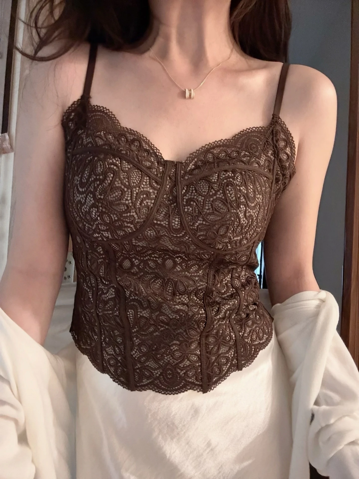 Sexy Lace Backless Thickened Fleece Warm Women's Camisole Vest with Built-in Bra Pad Inner Wear Top Outer Wear Option