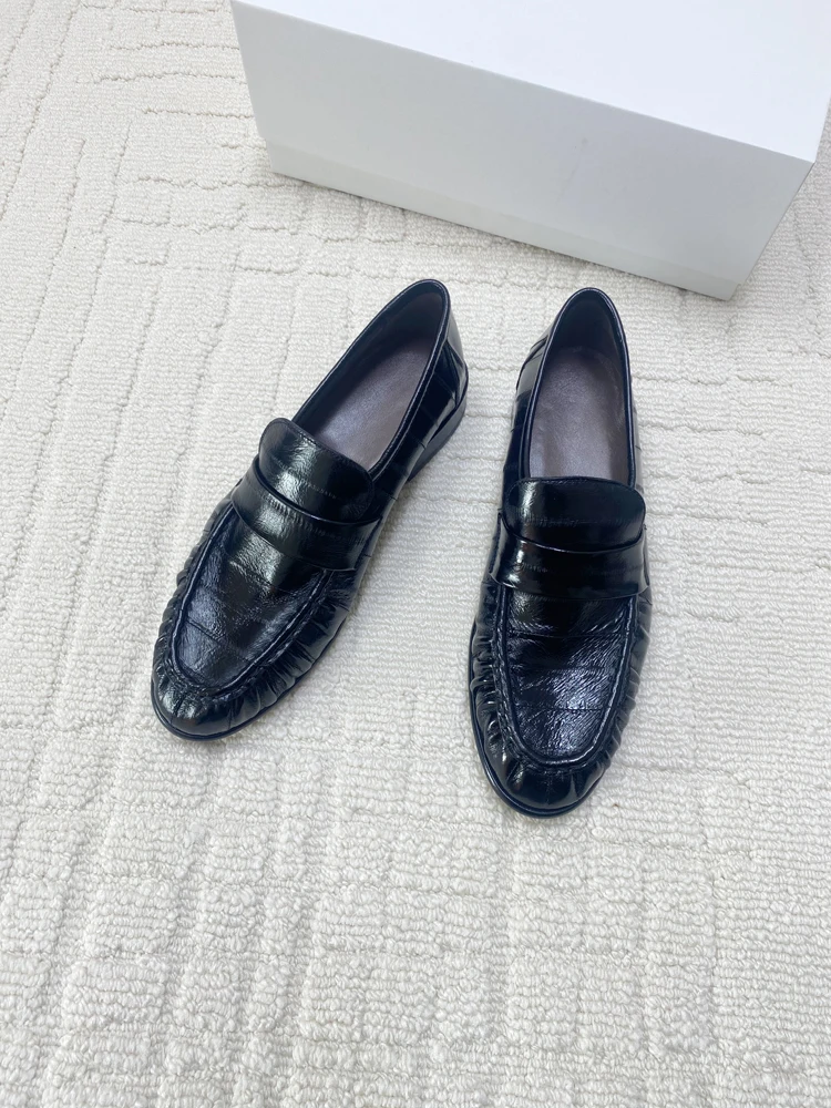 

Comfortable Casual Women's Loers Fi Skin Faionable Tassel Detail Low Heel Glue Adhesive oe Leather round Toe