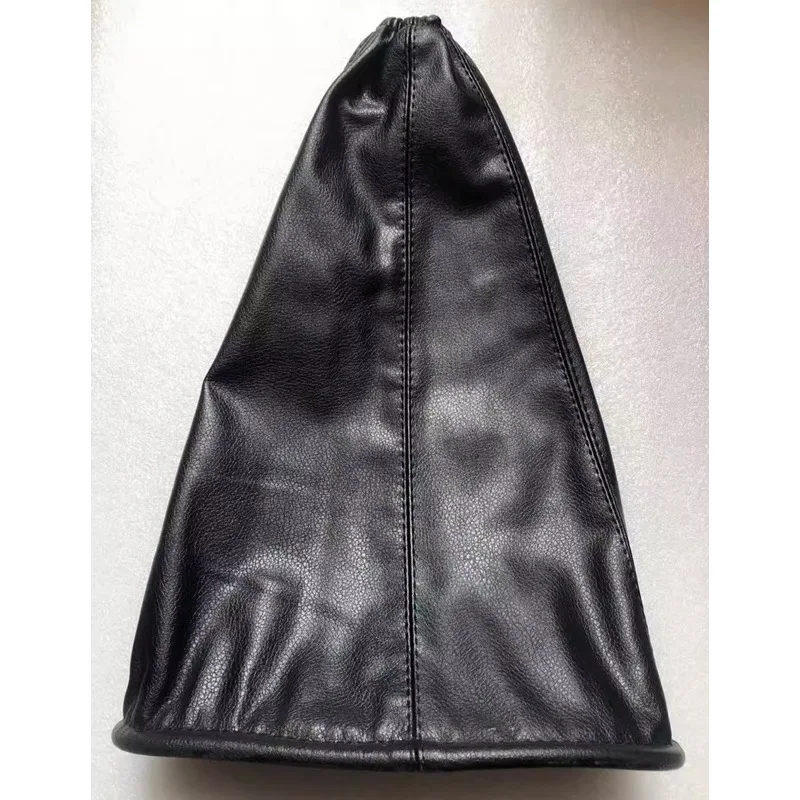

For CNHTC SINOTRUK Shift Lever Outer Dust Cover AZ9925240008 HOWO A7 T7H Leather Case Truck Parts