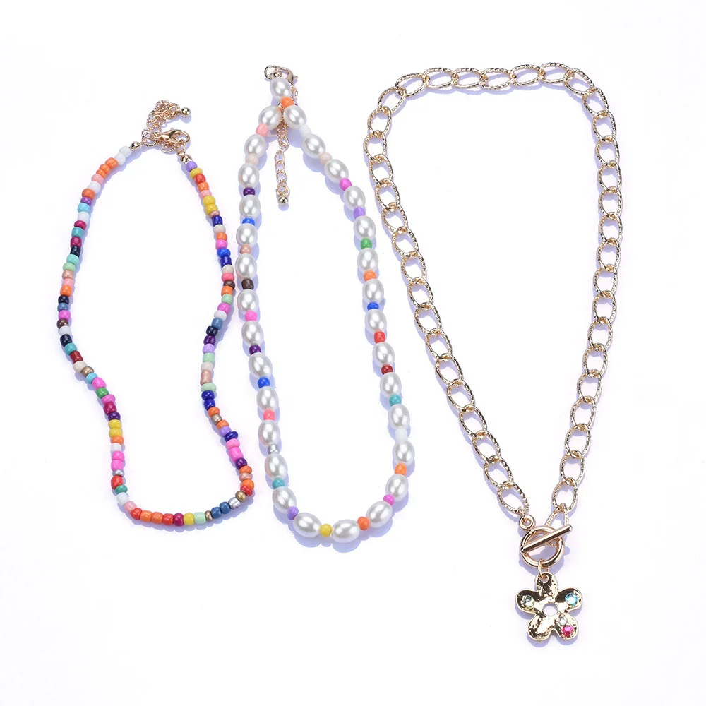 Jewelry Bohemian mixed-color multi-layer beaded soft pottery necklace, vintage alloy flower pendant item