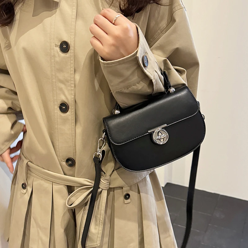 

High-End Luxury Brand Women's Tote Bag Famous Designer Popular Classic Elegant Trendy Design Commuter Bag.Handbag from china