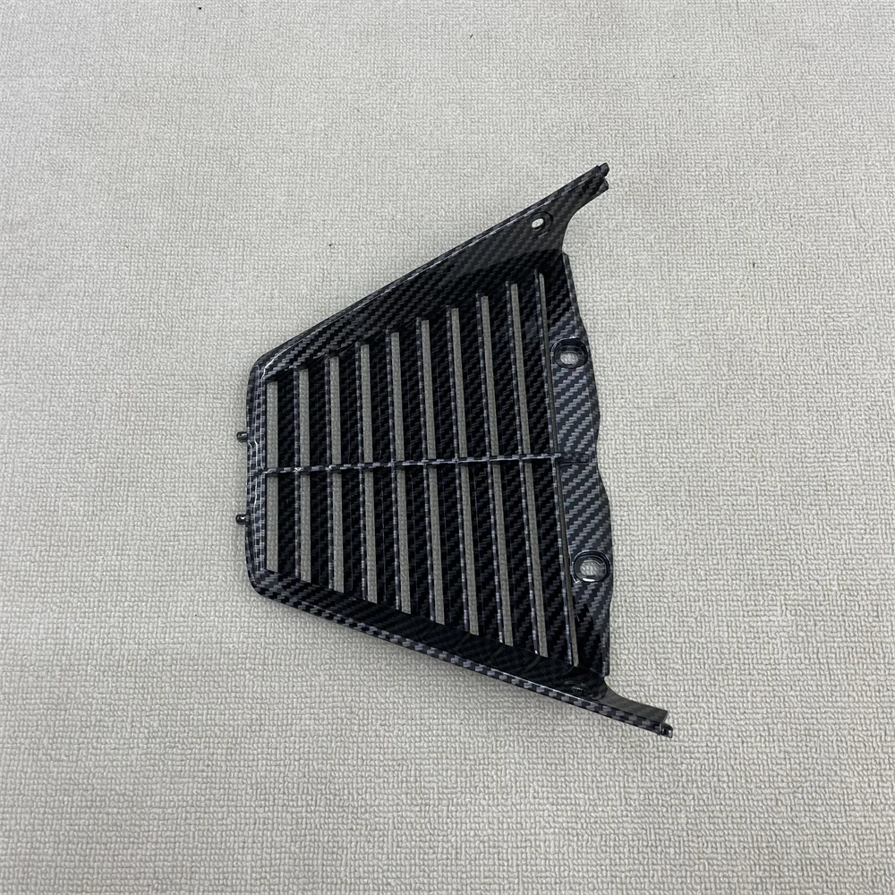 ABS motorcycle fairing is suitable for CBR1000RR-R with triangular trunk and 2025 - 2026 carbon fiber paint.