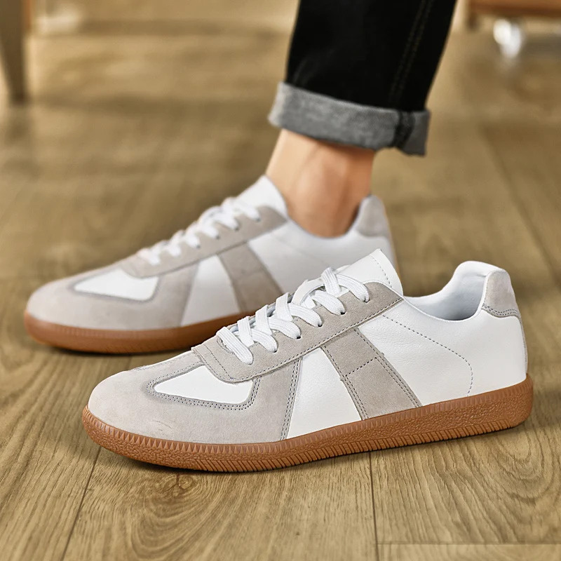 Fashion Vintage Leather Sneakers Men's Shoes High Quality Suede Casual Shoes Men Comfortable Designer Shoes Women Flats Sneakers