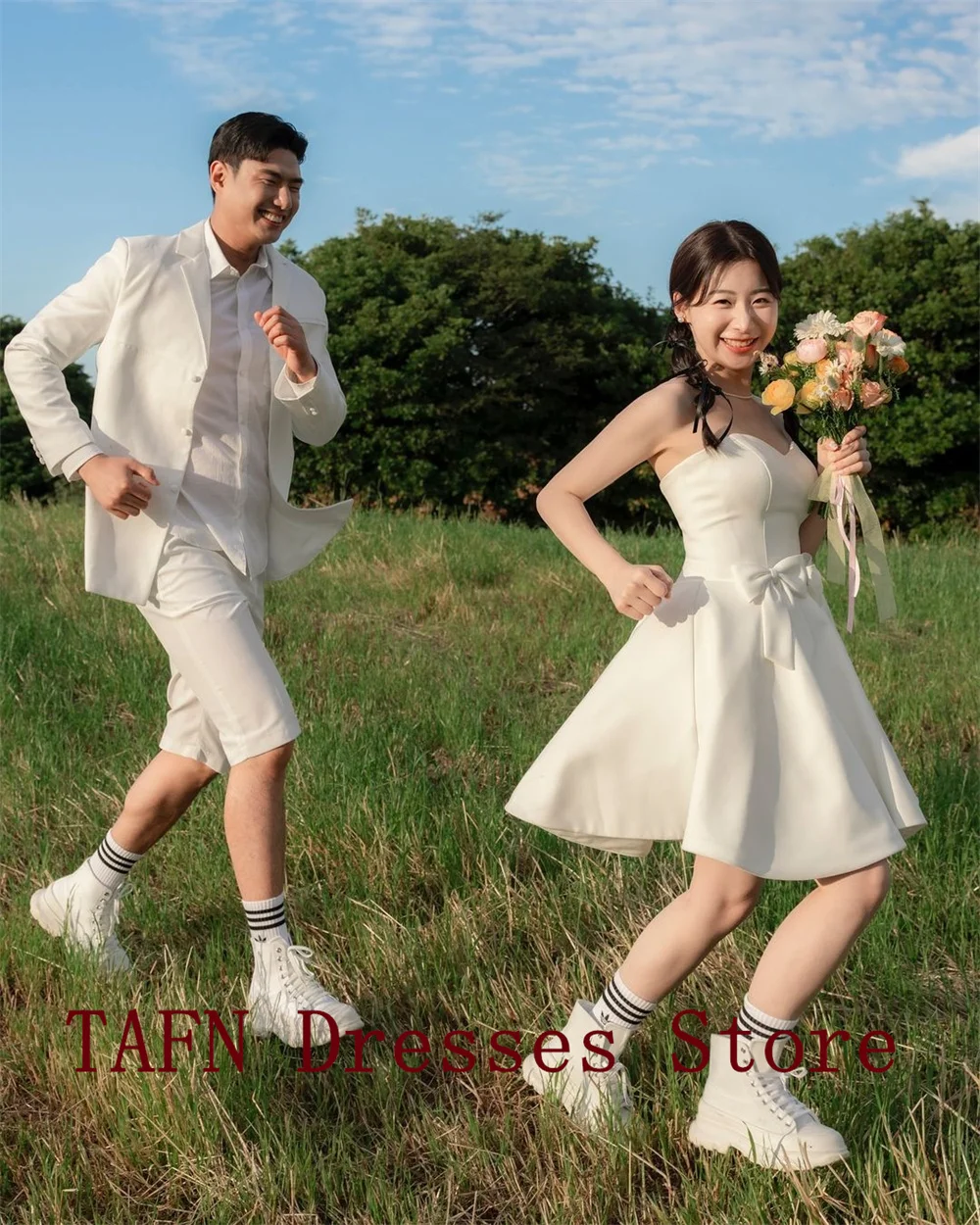 TAFN Simple Korea Wedding Dresses Sweetheart Strapless A-line Bridal Gown Sleeveless Bowknot Mini Party Dresses Customized