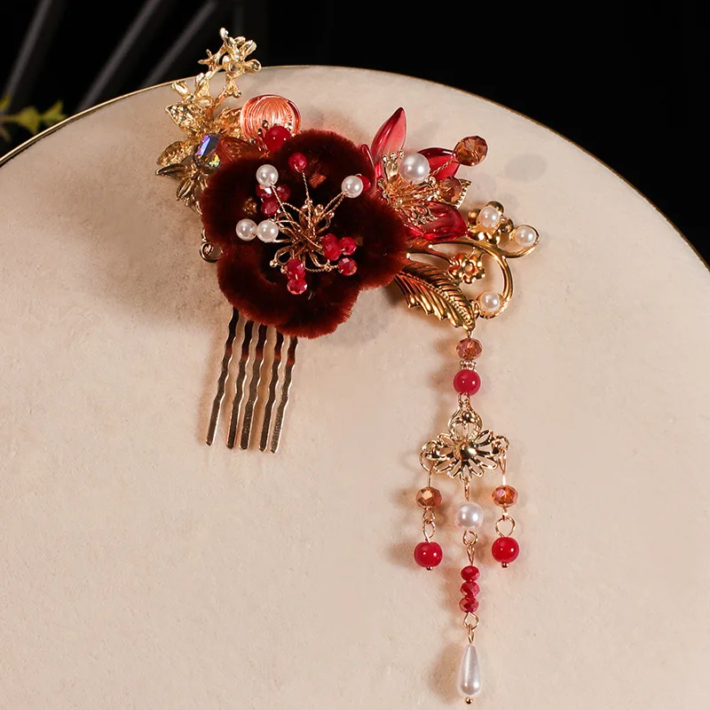 เจ้าสาว Headdress กํามะหยี่ดอกไม้คลาสสิก Updo Cheongsam เครื่องแต่งกายโบราณอุปกรณ์เสริมผม Xiuhe ชุดโบราณพู่ผม Clasp