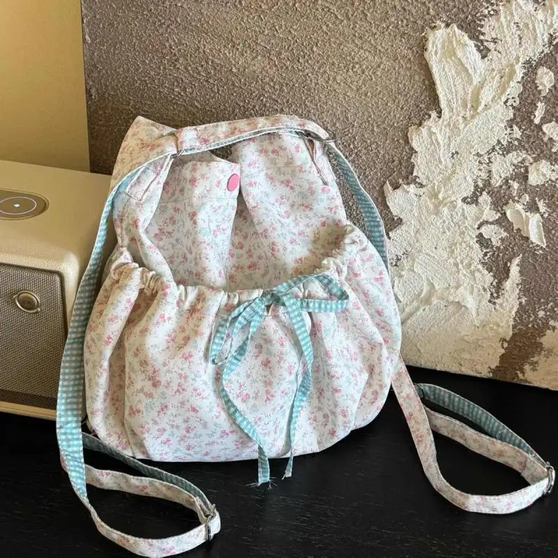 

Cute Bag Korean Large Capacity Floral Bag Female Pleated Cloud Bag Sweet StyleTote Bag Commuter Bag Large Capacity Travel Bag