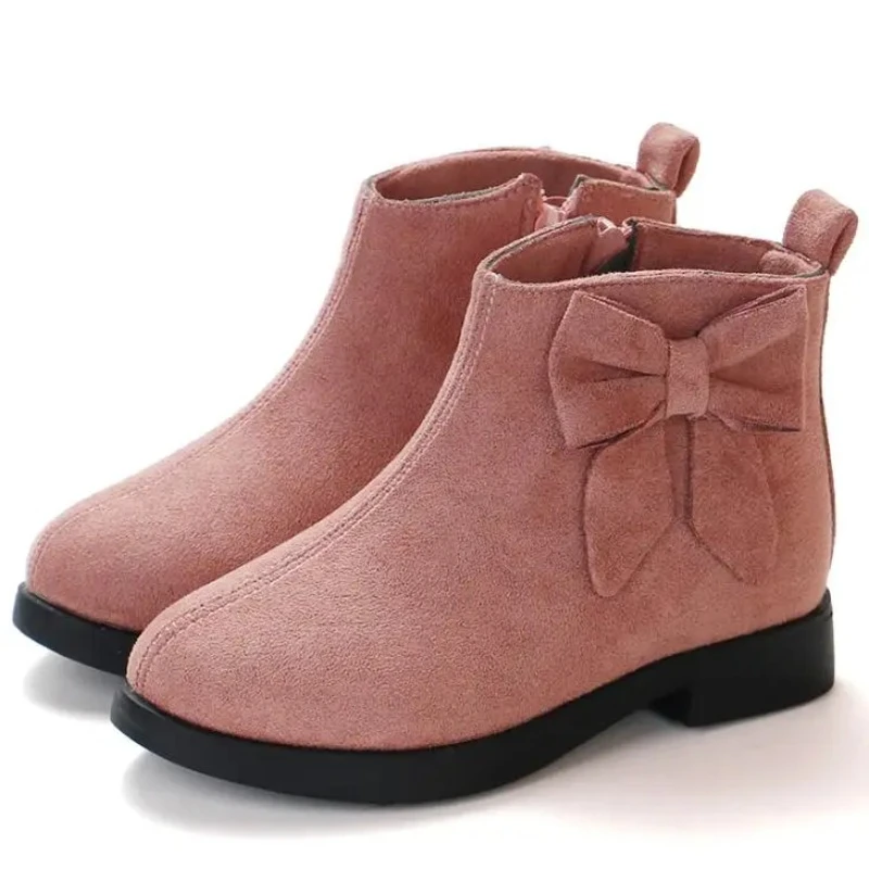 

2024 Girls Fashion Boots Leather Sport Shoes For Girls Children Warm Boots Fashion Soft Bottom Princess Snow Boots Kids Sneakers