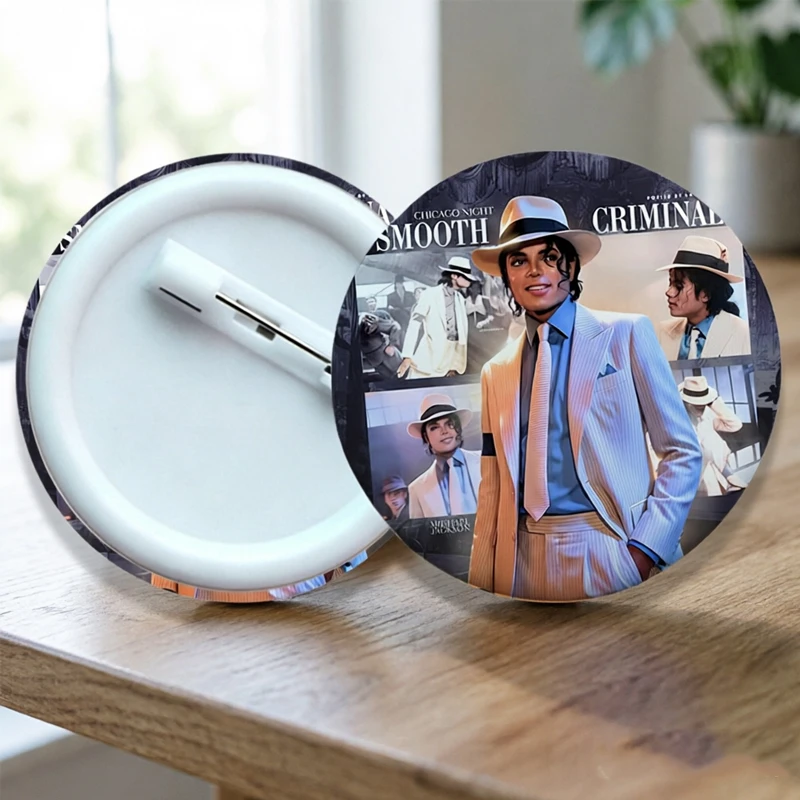 Superstar MJ Broschen Michael Jackson Emaille-Anstecknadel für Herren Damen Cosplay Kleidung Rucksack-Ornamente King of Pop Fan-Kollektion