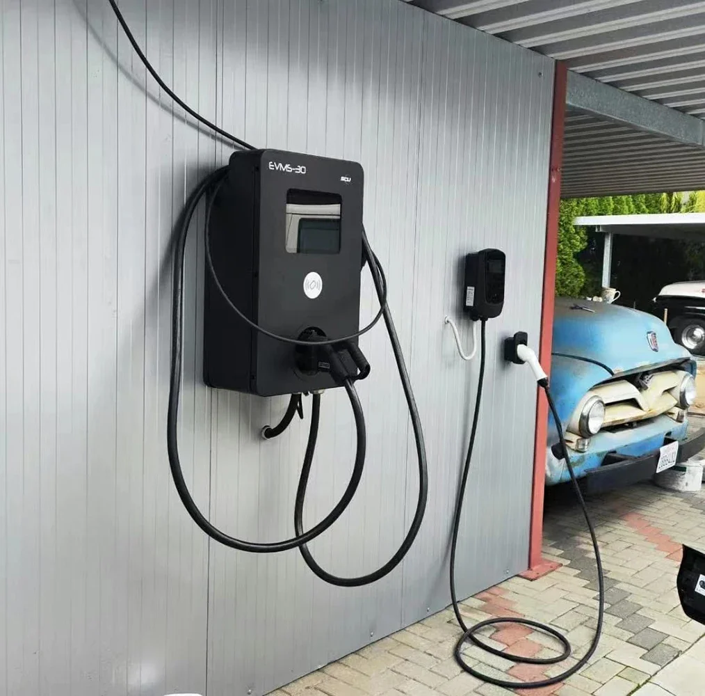 SCU Solar Storage Charging Solution with 30kW Power Module DC Electric Car Fast EV Charging Station Shopping Mall Parking