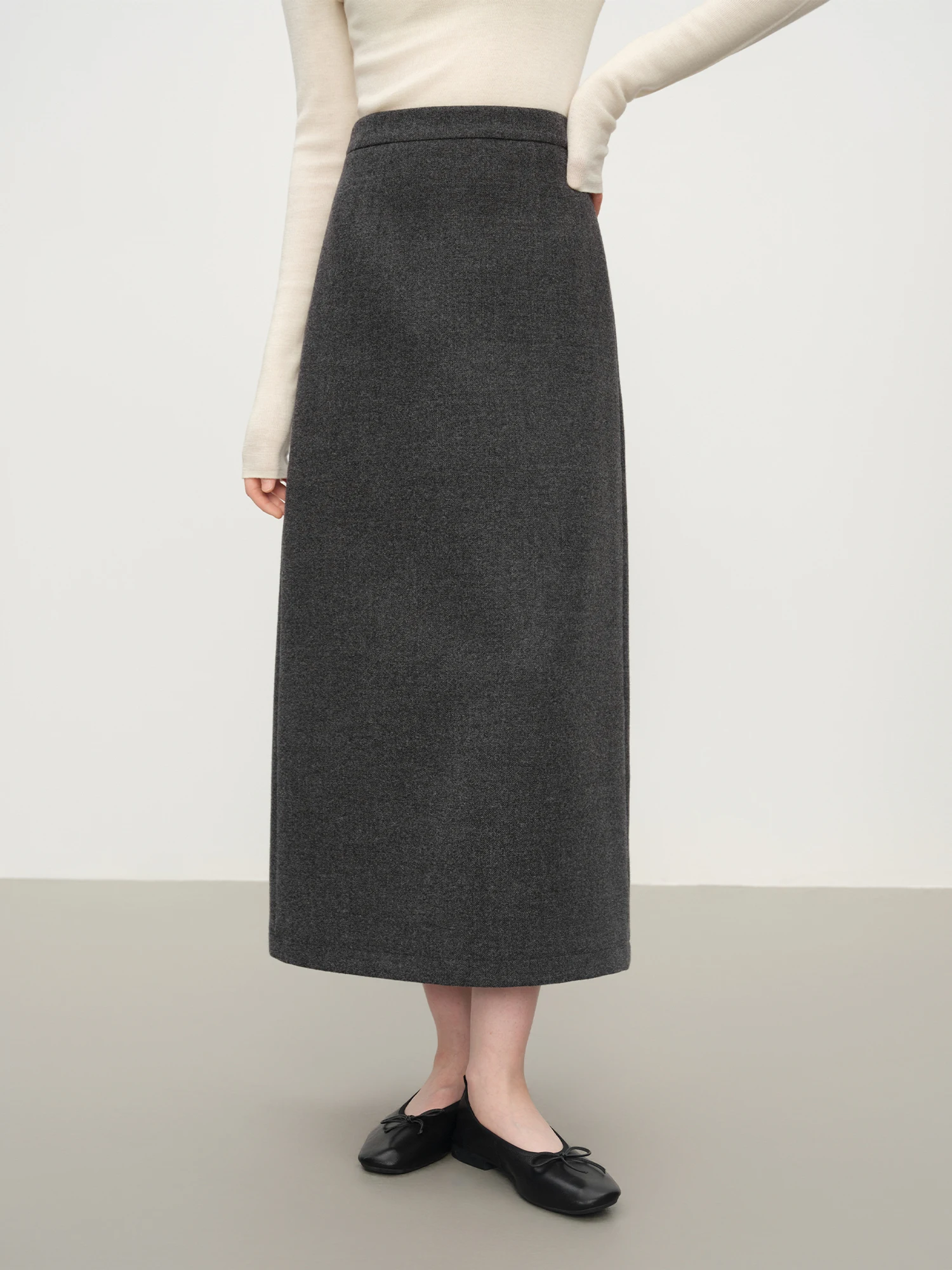 FSLE Autumn Winter Knitted Straight Skirt Women's Gray Basics Commuting 2025 New Commuting Temperament Slim A-line Skirt
