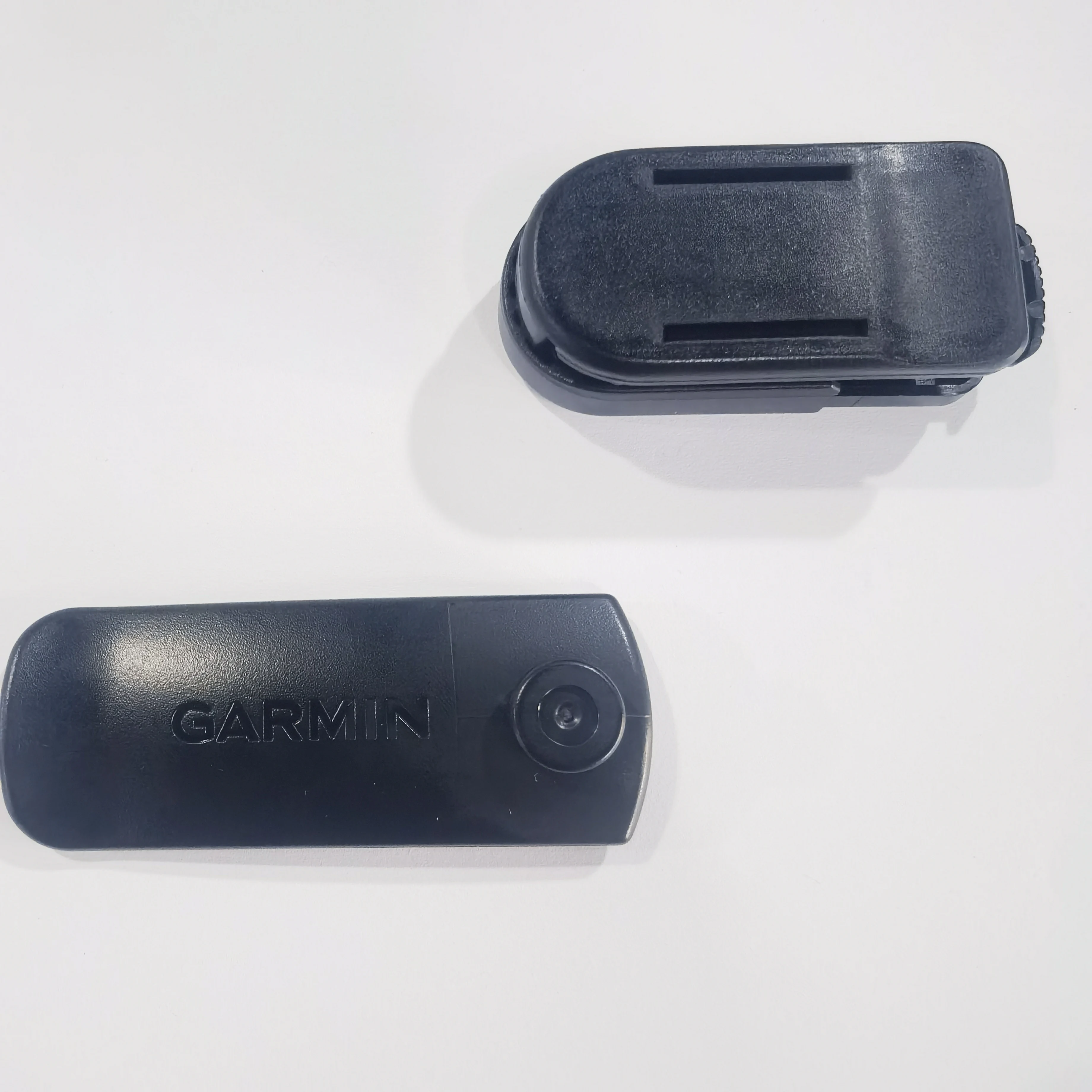 Clip Girevole Originale Garmin - Peak Design Clip recensione e prezzo