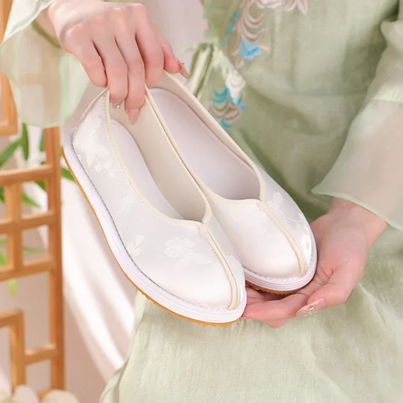 

CY223 Autumn 2024 New Women's Brocade Hanfu Flat Base Shoes National Style Women's Cloth Shoe