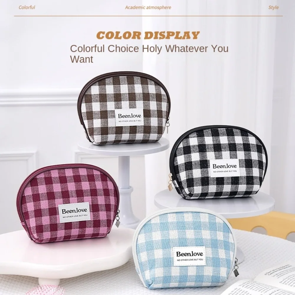 

Lattice Semicircle Cosmetic Storage Bag Large Capacity Mini Women Clutch Bag with Zipper Korean Style Toiletries Bag Home