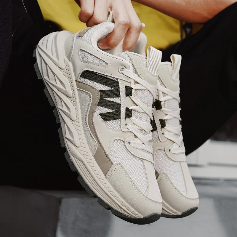 

2025 Новая универсальная нишевая модная модная уличная модная уличная модная универсальная обувь для спорта и отдыха на толстой подошве