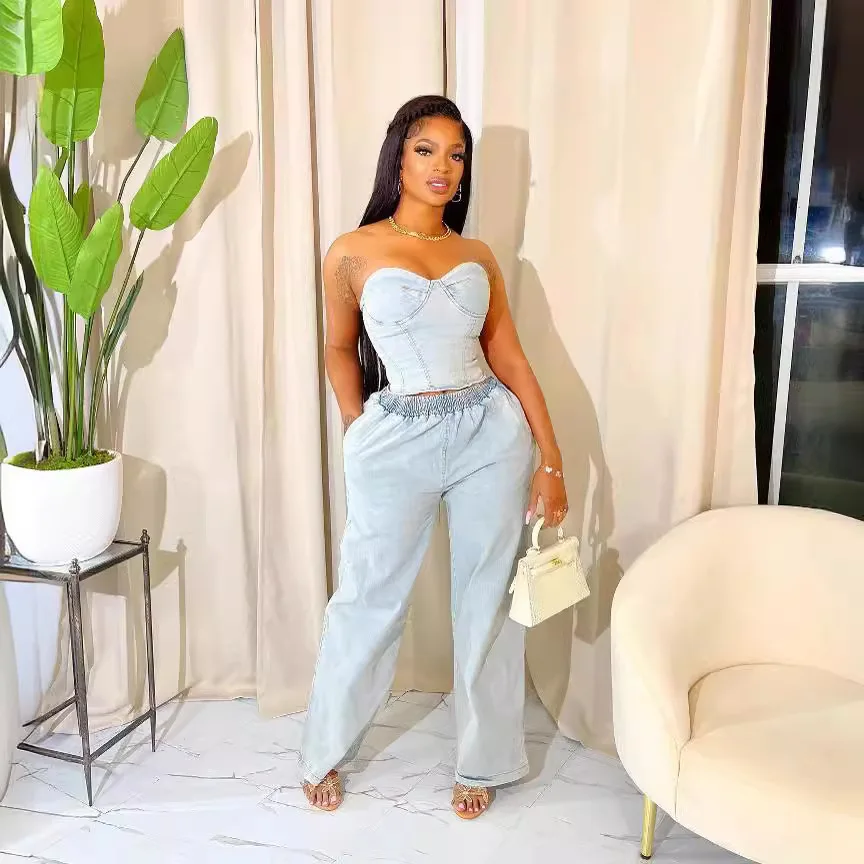 

Модные американские европейские женские голубые однотонные повседневные модные эластичные джинсовые комплекты из 2 предметов, топы без рукавов, широкие брюки