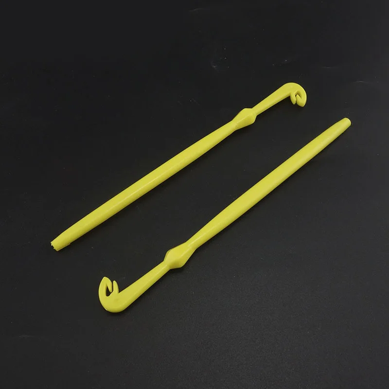 2pcs set Plastic hook Tackle Remover Quick tie Disgorger Fishing Hand tools Green Yellow Loop Useful Convenient