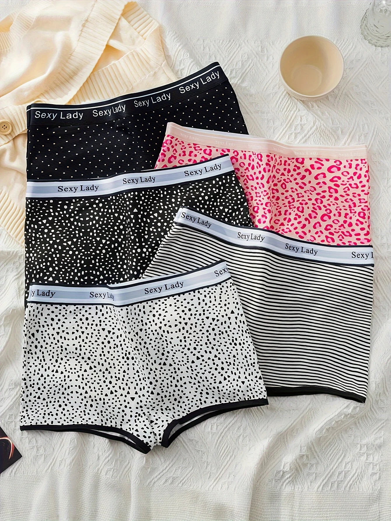 

5-piece mixed-color pure cotton women's English belt, leopard print women's pure cotton underwear, women's boxer pants