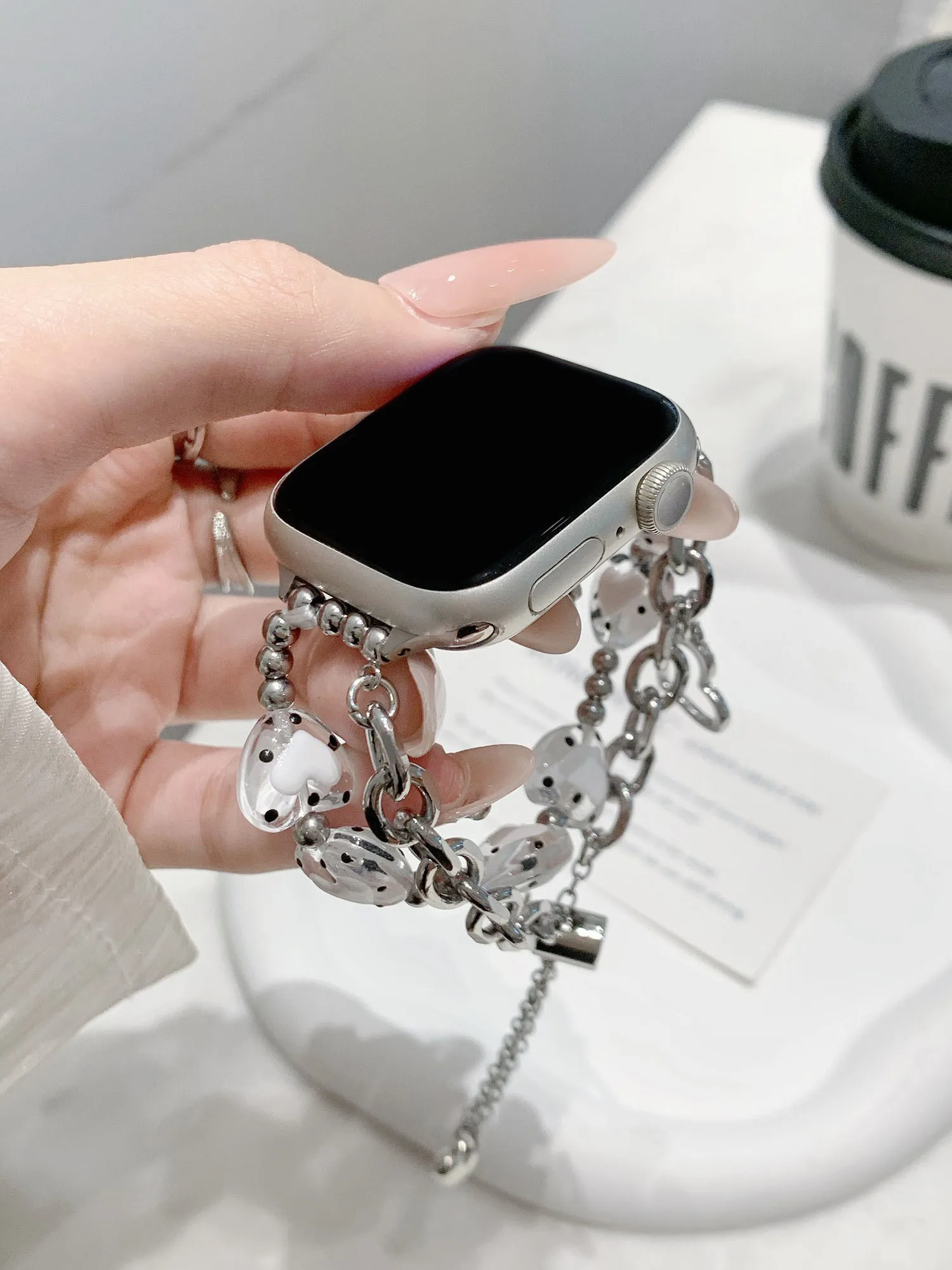Popular Dot Heart-Shaped Chain Metal Strap For Apple Watch Band Women Series S11/10/7/6/5/9 40mm 41mm 38mm 42mm 44mm 45mm 46mm